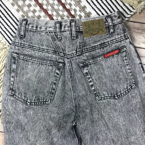 Vintage BonJour 80s High Waist Acid Wash Mom Jeans - Picture 4 of 7